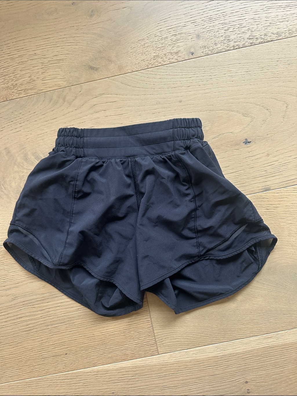 Lululemon Athletica Black Women's Athletic Shorts With Built-In Liner